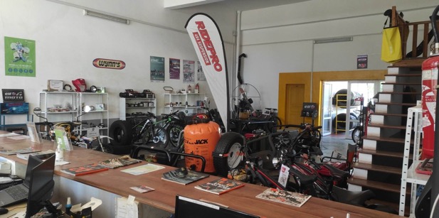 Showroom RidePro et motos
